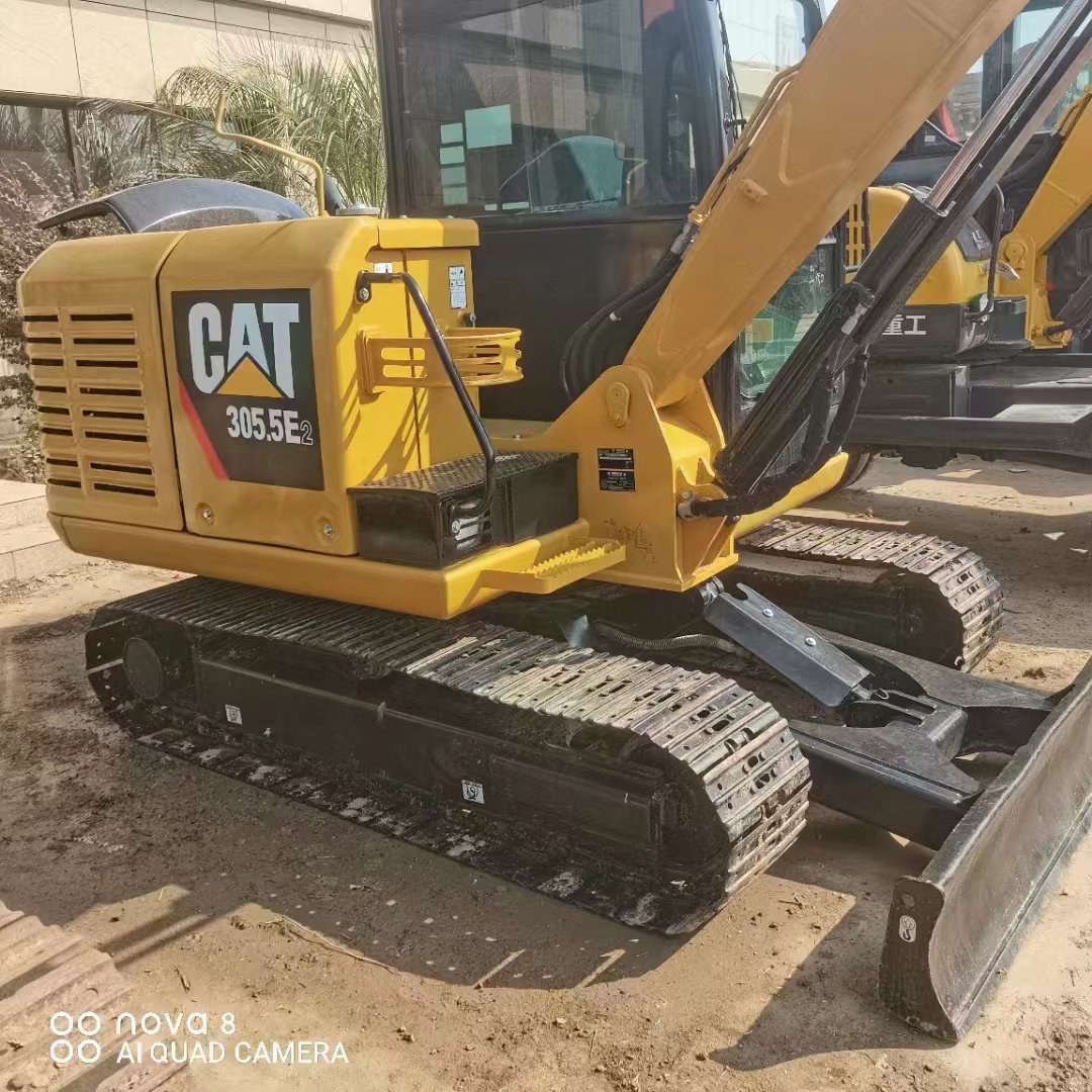 Günstiger gebrauchter Bagger CAT 305.5 zu verkaufen – toller Zustand und wettbewerbsfähiger Preis