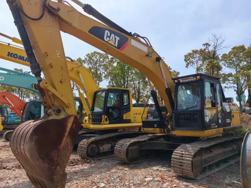Affordable Used Caterpillar Cat 323 Hydraulic Excavator in Excellent Condition