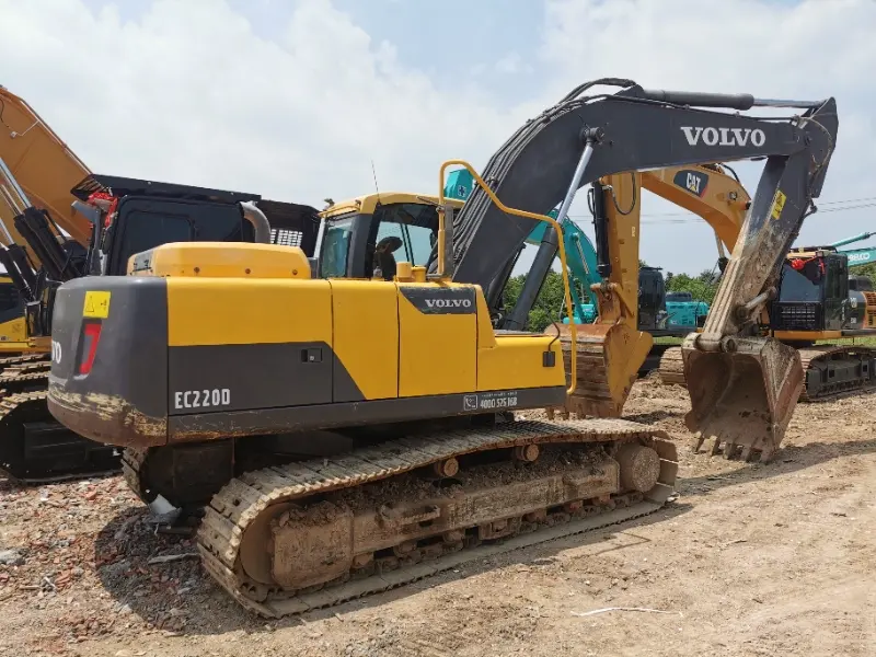 Buy Pre-Owned Volvo EC220 Crawler Excavator in Excellent Condition