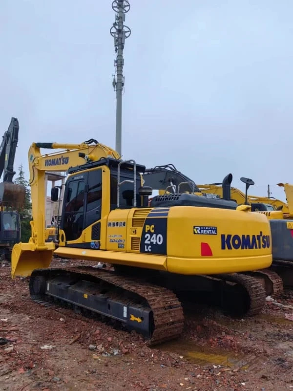 High-Quality Used Komatsu PC240 Hydraulic Crawler Excavator for Sale